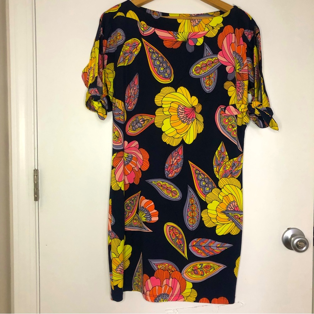 Trina Turk Navy Neon Pink Graphic Floral Shift Dress Size 2